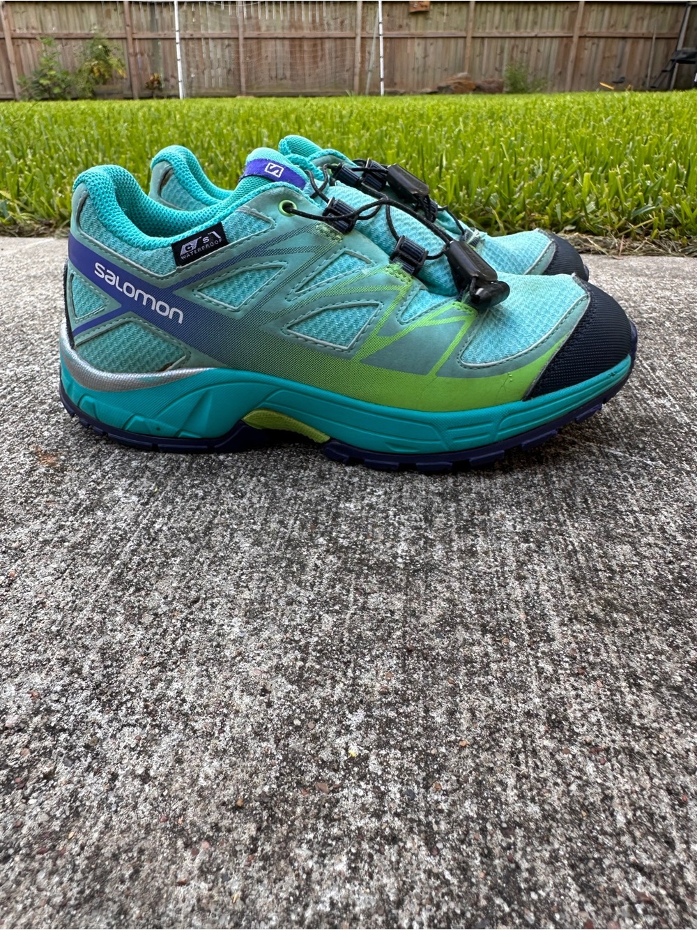 Salomon Junior XA Pro 3D Running Trail Hiking Shoes US 2 Contagrip Rubber (A26)